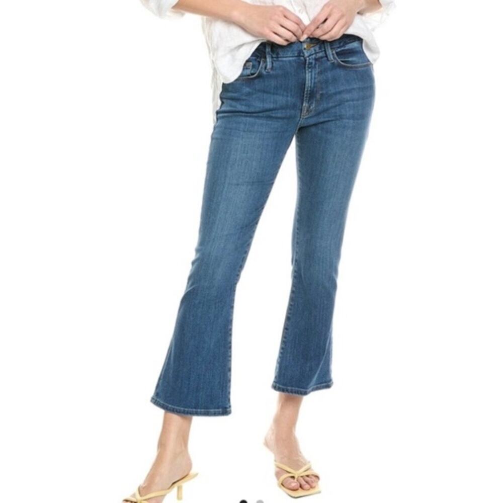 Frame Denim Sz 28  Le Crop Poe Mini Boot Jean in Poe Wash Mid Blue Ligth Flaw
